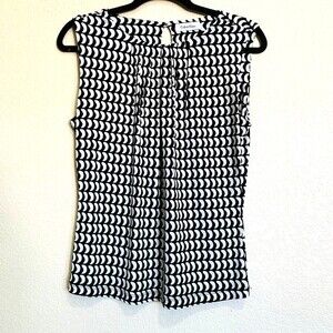 Calvin Klein black top women top sleeveless and front pleats blouse size S